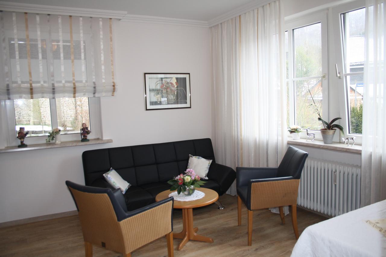 Pension / Ferienwohnung Allebrodt Lennestadt Zimmer foto